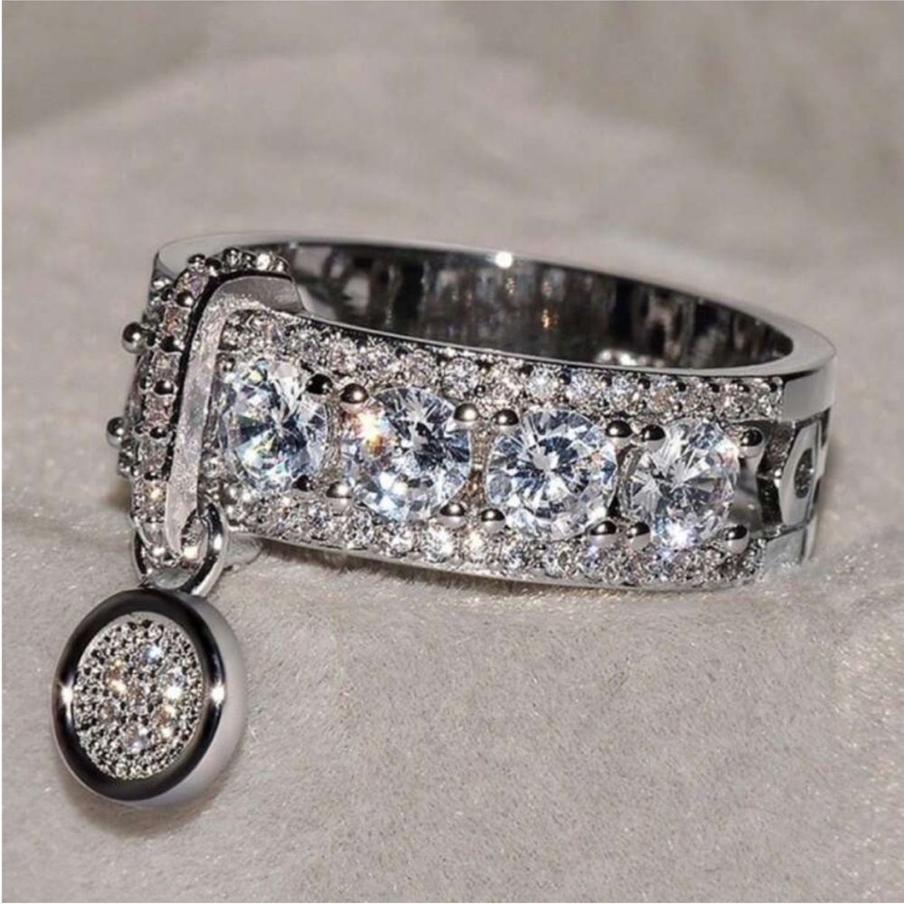 STERLING SILVER DIAMOND CHARM RING 💍